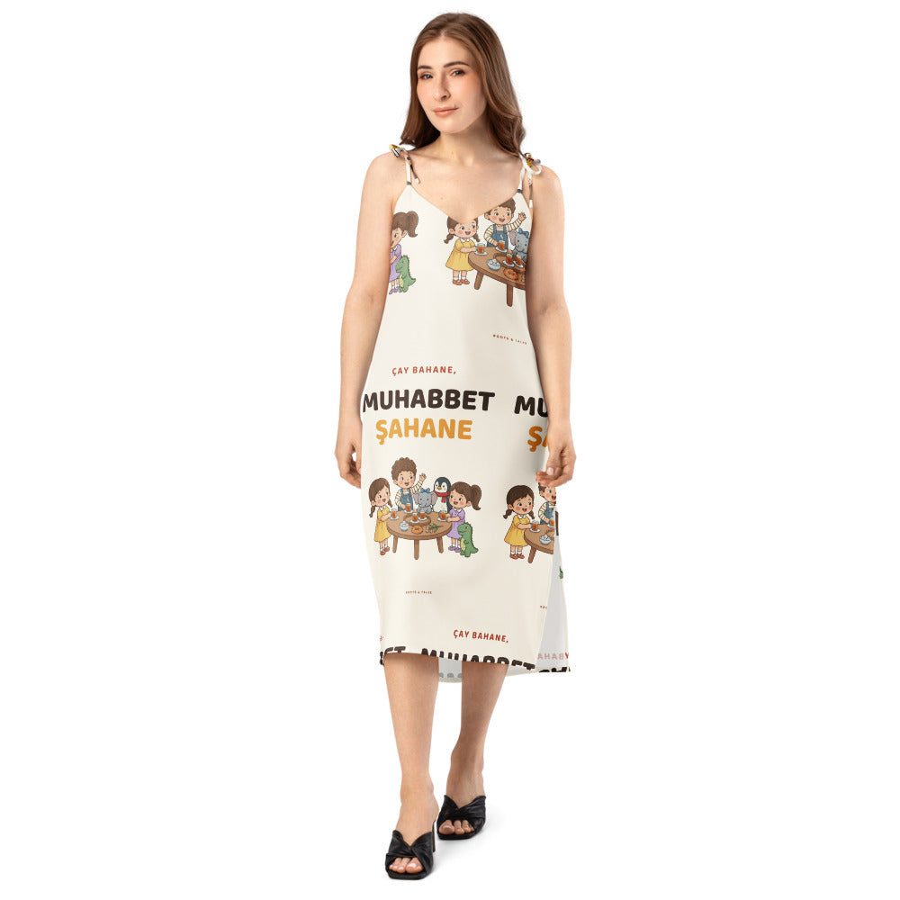 Çay Bahane, Muhabbet Şahane All-Over Print Slip Dress, Roots & Talks - lifestyle photo 2