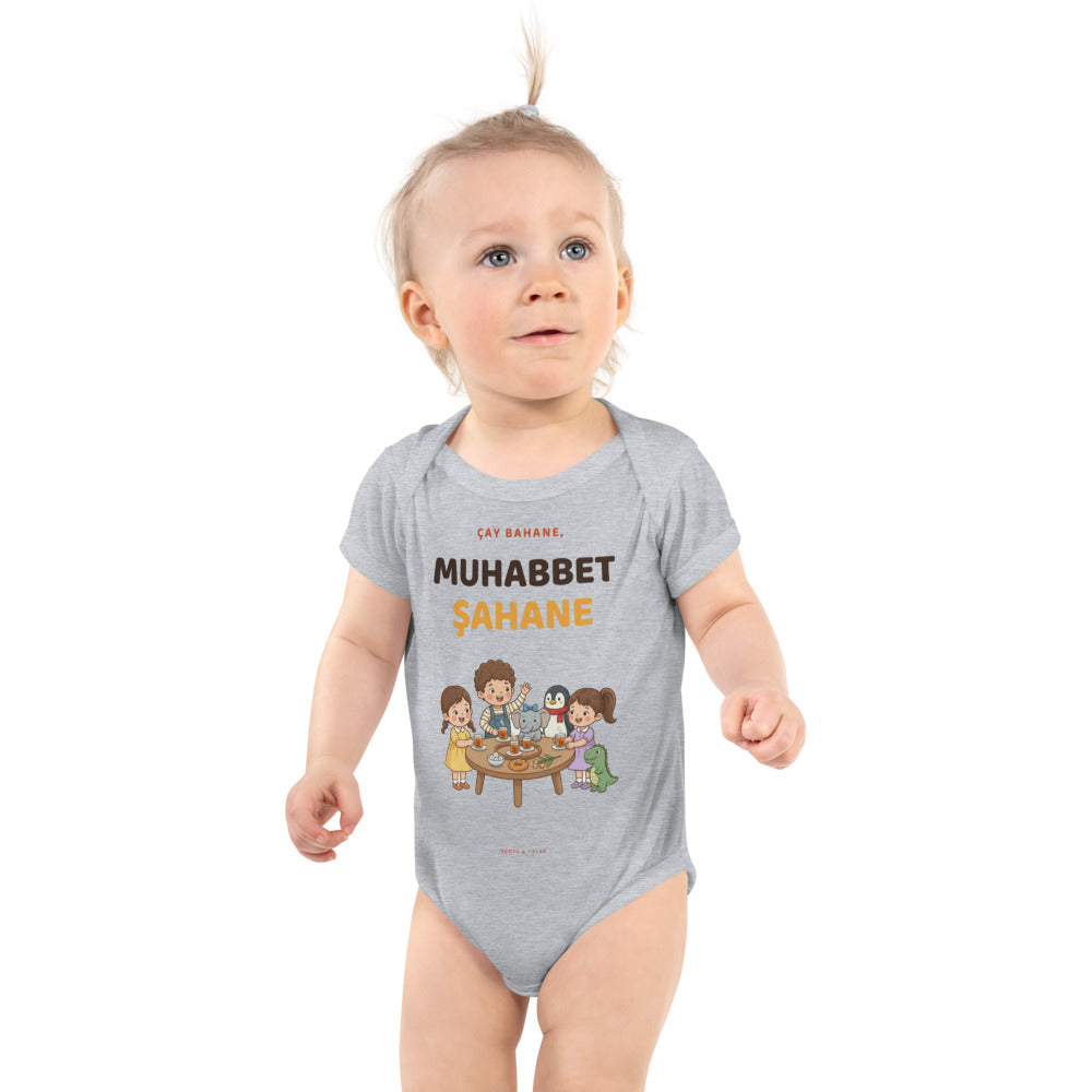 Çay Bahane, Muhabbet Şahane Baby Bodysuit, Roots & Talks - Heather