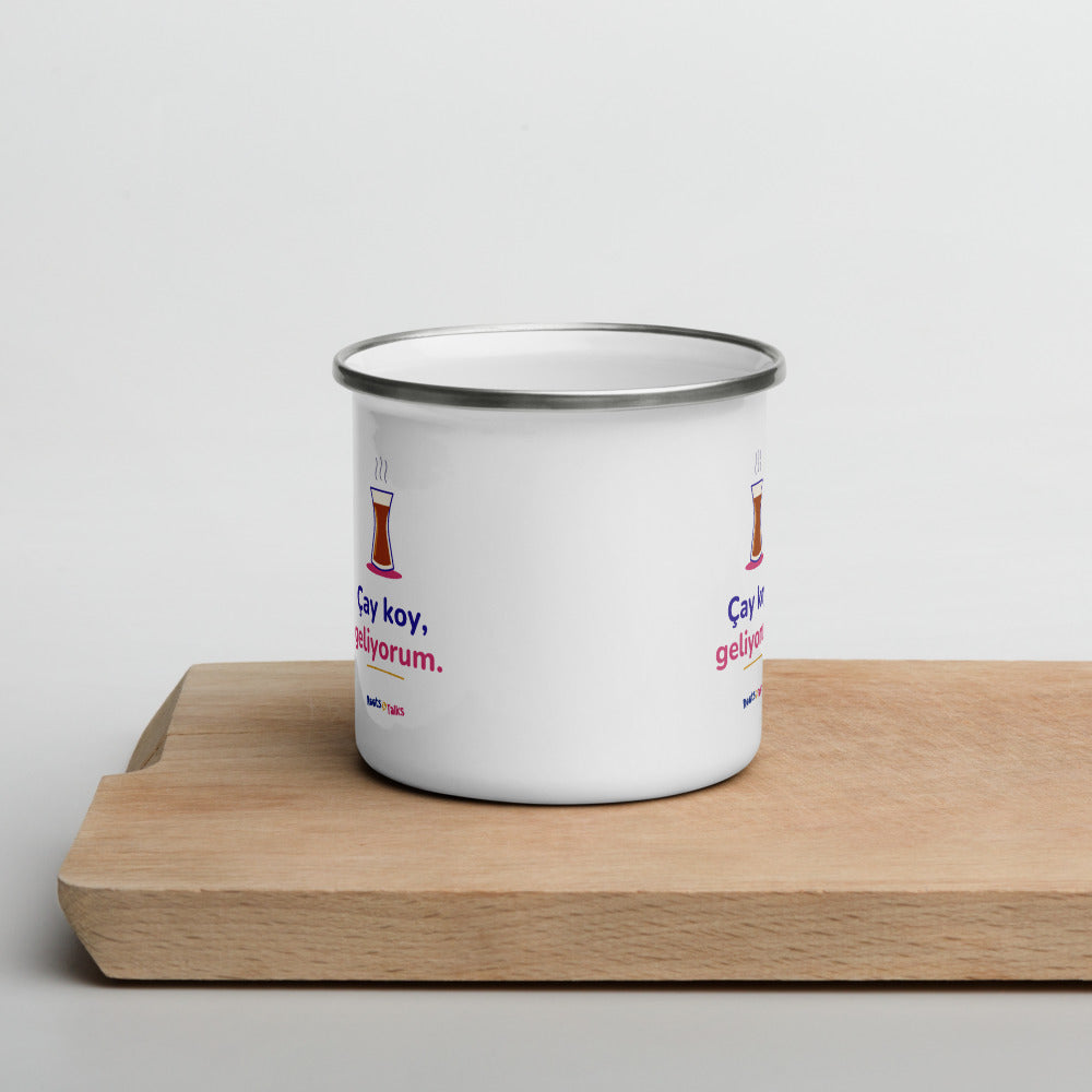 Çay Koy, Geliyorum Enamel Camp Mug, 12 oz, Roots & Talks - lifestyle photo 1