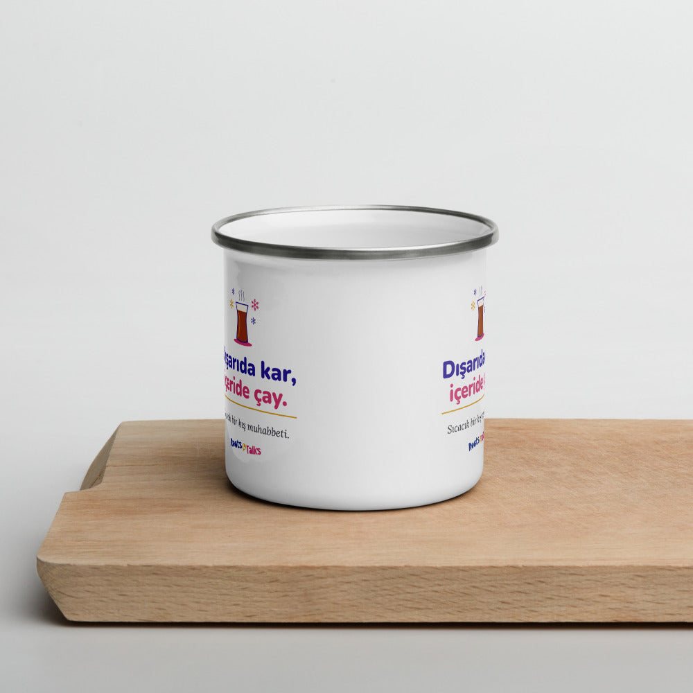 Dışarıda Kar, İçeride Çay Enamel Camp Mug, 12 oz, Roots & Talks - lifestyle photo 1