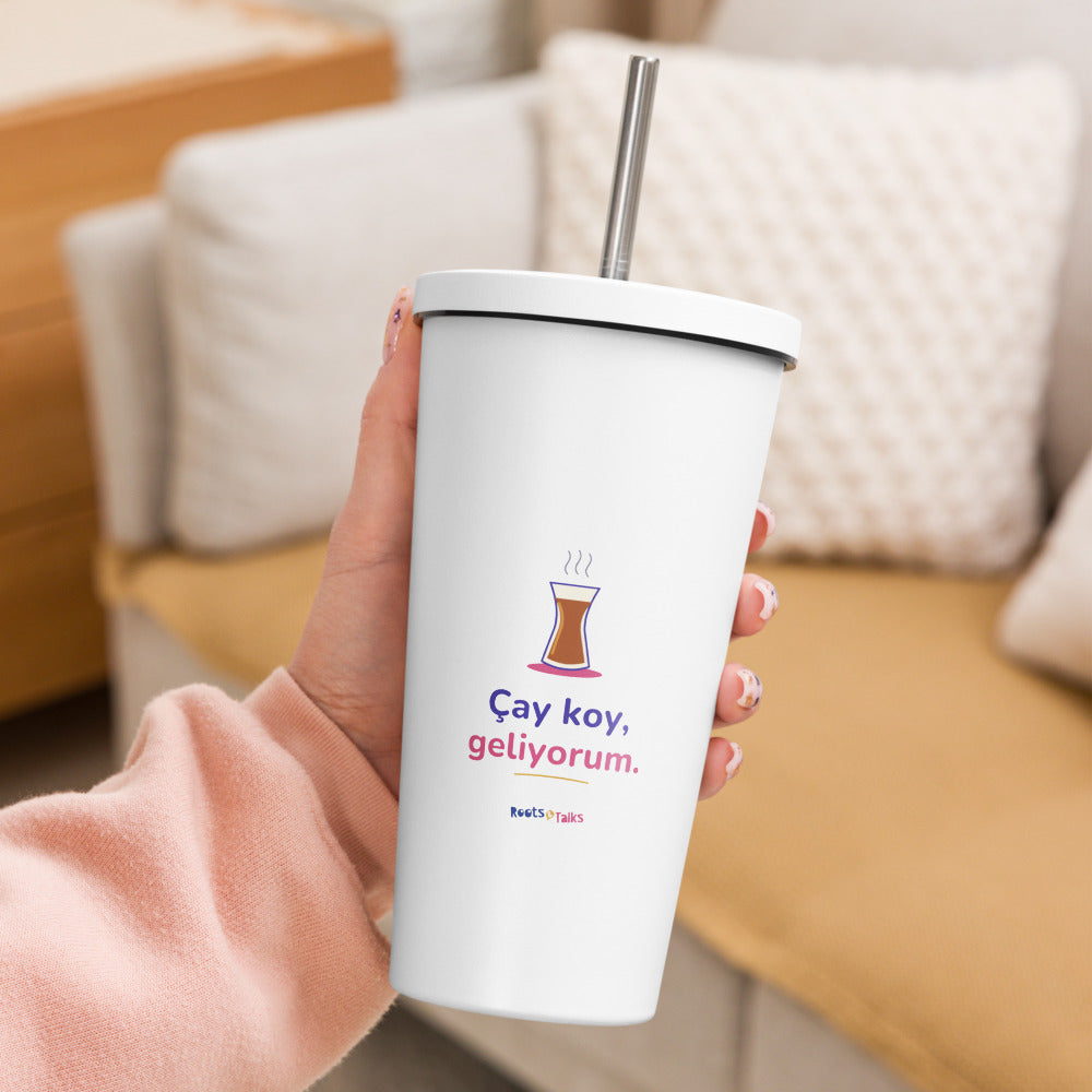 Çay Koy, Geliyorum Insulated Tumbler with Straw, 20 oz, Roots & Talks - lifestyle photo 2
