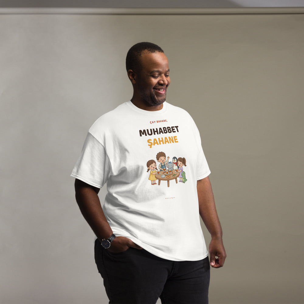 Çay Bahane, Muhabbet Şahane Unisex Classic T-Shirt, Roots & Talks - lifestyle photo 2