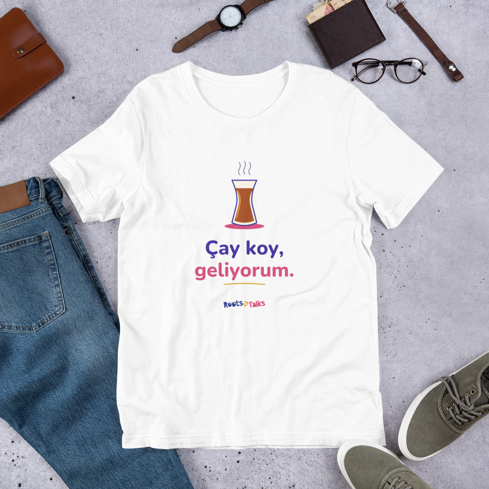 Çay Koy, Geliyorum Unisex T-Shirt, Roots & Talks - lifestyle photo 1